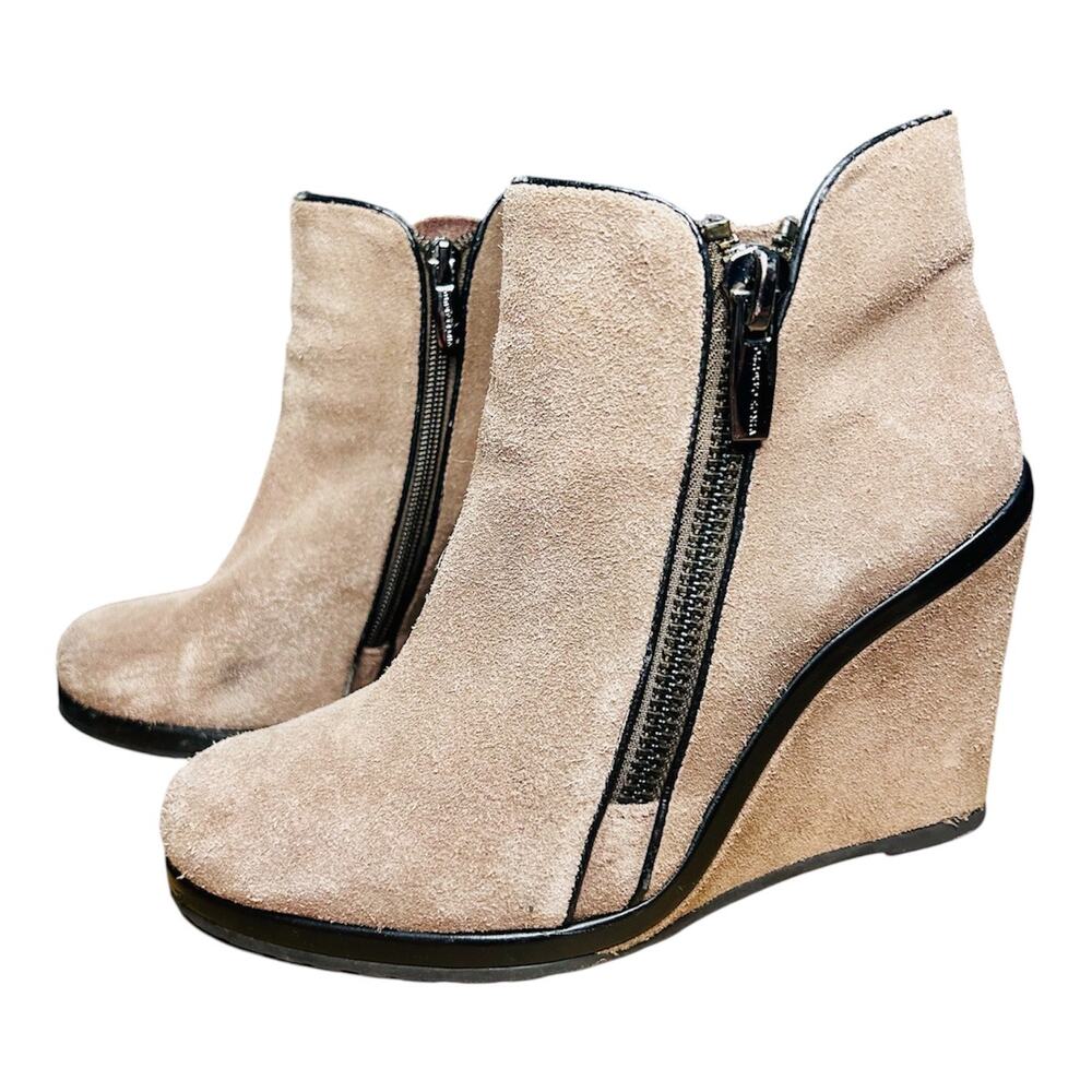 Vince Camuto Brown Suede Wedge Booties Size 7.5 Side Zip